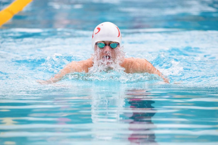 Jesuit swimming aims to continue early season success